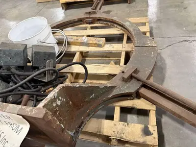 36" 3 POINT ENGINE LATHE LARGE STEADY REST: STOCK #23368