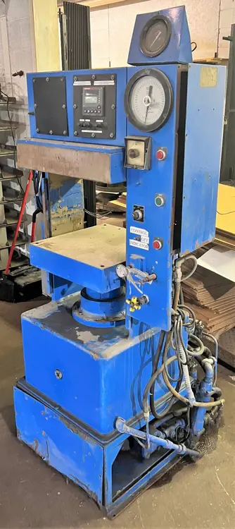 Used PHI PHI COMPRESSION MOLDING PRESS Hydraulic Presses | Alma Machinery #899352