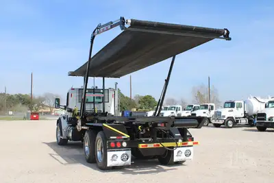 New | in-Stock 2027 PETERBILT 548 Rolloff Trucks Texas US | Roll Off Truck World #1492019
