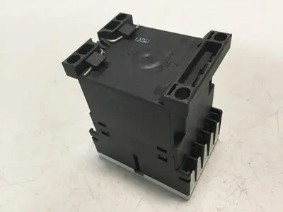 USED SIEMENS 3RH1140-2BB40
