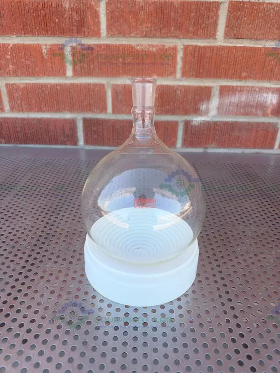 Used POPE SCIENTIFIC 2000 ML SINGLE NECK ROUND BOTTOM FLASK Glassware - Other California US | Equipment Lab #1556647