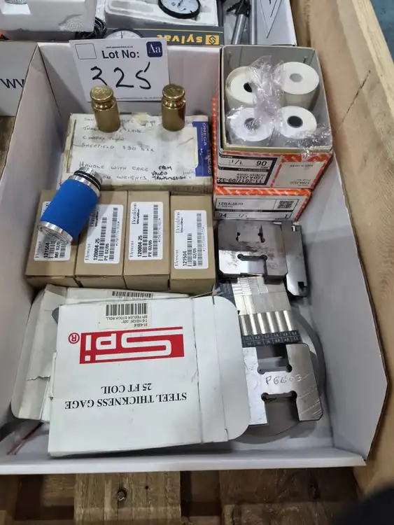 Used _UNKNOWN_ _UNKNOWN_ Thickness Gauges GB | Apex Auctions #1552665
