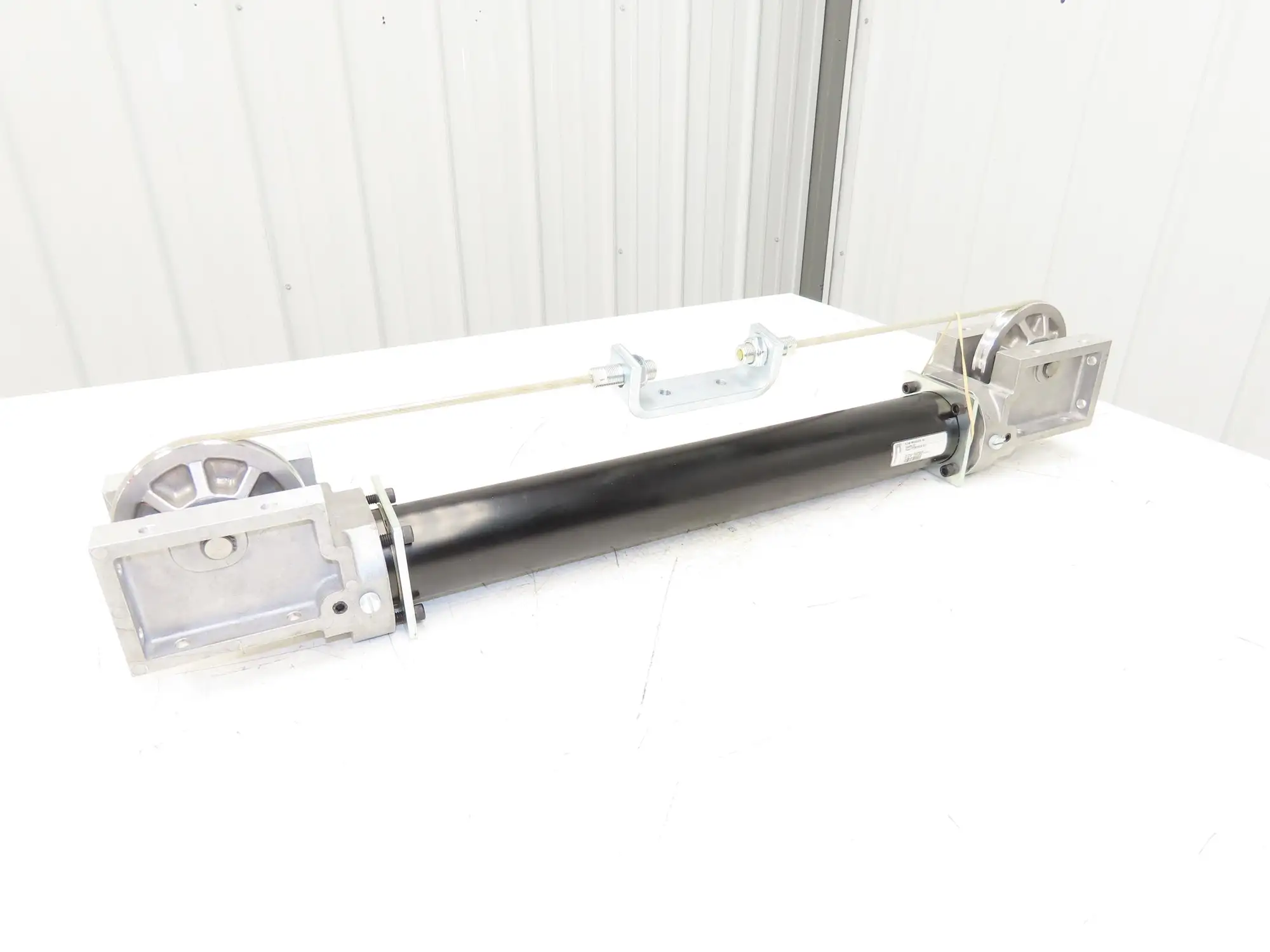 Tolomatic CC25 SK18.000 Pneumatic Air Cable Cylinder Rodless 2.5"Bore 18" Stroke