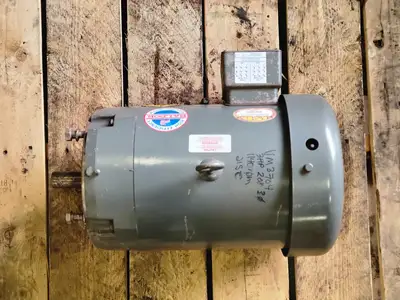Used BALDOR VM3704 A.C. Motors British Columbia CA | Lenmark #246176