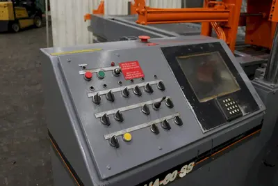 USED 2006 HEM VT130HA-60SS (SMART SAW)