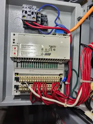 USED SQUARE D MODEL 6