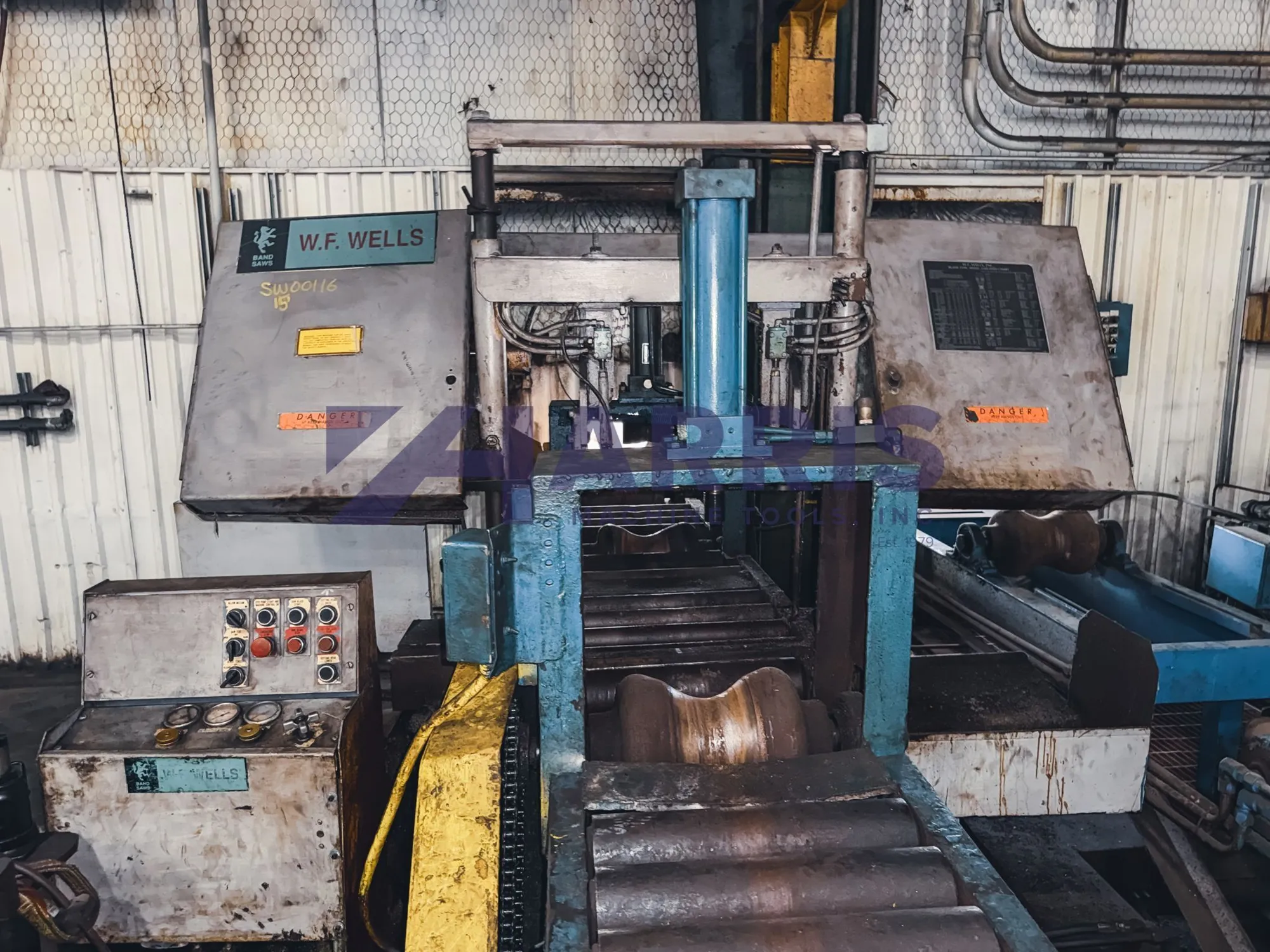 Used W.F. WELLS F-16-1 Horizontal Dual Column Band Saws Texas US | Harris Machine Tools, Inc. #1332355