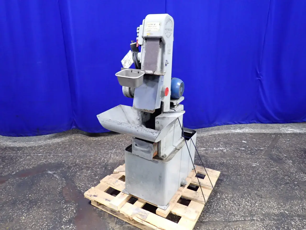 Used SUNSTRAND MACHINERY WG4 Pedestal Type Grinders (Double End) Ohio US | HGR 24 #1291997
