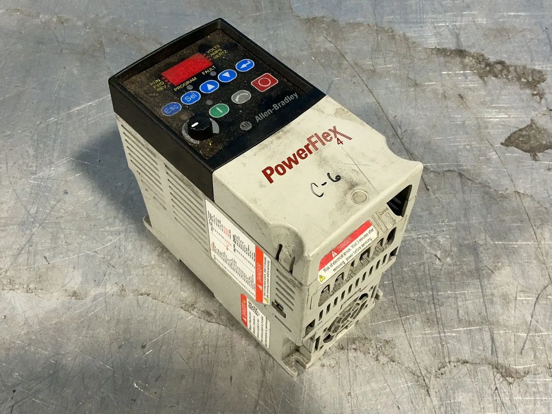 Used 2014 ALLENBRADLEY 22AD4P0N104 Variable Speed Drives Ohio US | HGR 24 #1326076