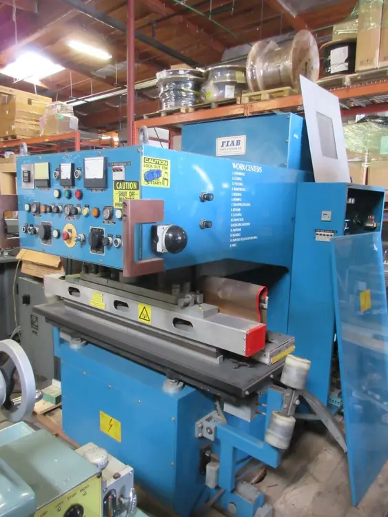 Used FIAB RF WELDER _UNKNOWN_ Welding Machinery (Other) | TNT Industrial #399537