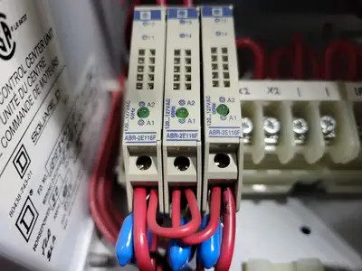 USED SQUARE D MODEL 6