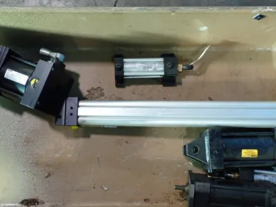 Pneumatic Assortment Lot