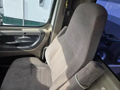 USED 2016 FREIGHTLINER CASCADIA 125
