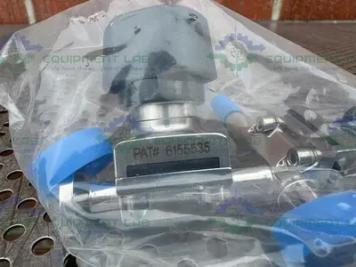 USED 2 AQUASYN 6155535 DIAPHRAGM VALVE W/ 1/2" SANITARY FITTINGS TO HOSE FITTING