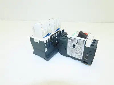 Schneider Electric LP5K0610BW3 Reversing Contactor 600V 3Ph 0.4-0.63A Coil 24VDC