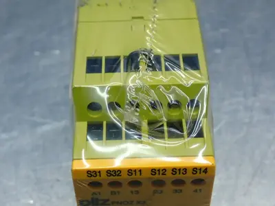 NEW PILZ 774316
