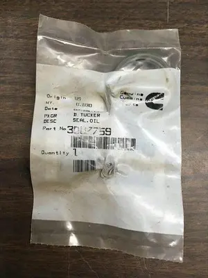 New | in-Stock CUMMINS OIL SEAL - 3067259 Engine Parts & Accessories Pennsylvania US | East West Machinery & Drilling #1416243