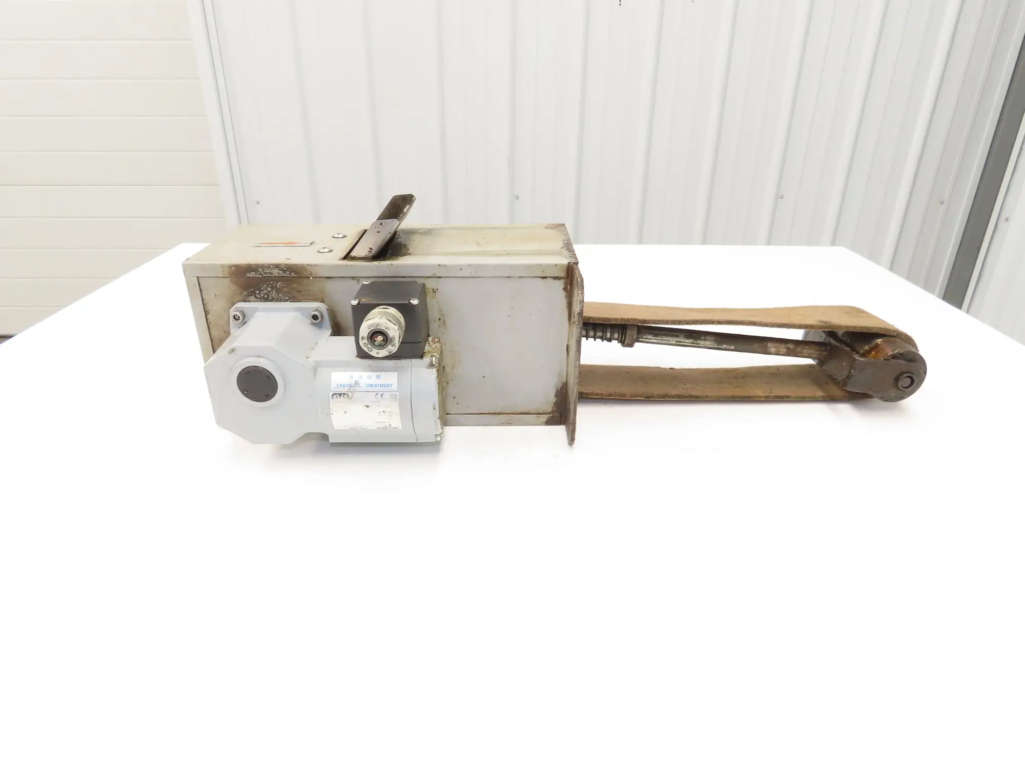 Sogyo TB-75A30 Oil Skimmer 75mm Belt Floated Oil Recovery Unit 200V 15W