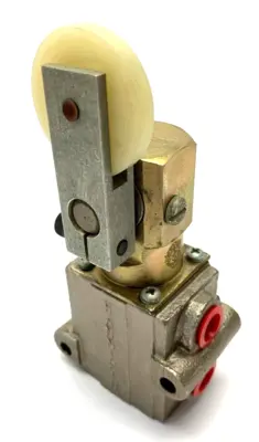 New | in-Stock Parker Hannifin CW94-25 Solenoid Valves Michigan US | Maverick Industrial Sales #1392204
