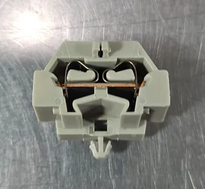 Wago 261-341 conductor Ground Terminal Block - Pk with 44. Loc3C-17