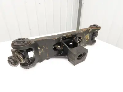 Hyster E60Z-33 Electric Forklift Rear Axle Dual Hydraulic Steering Assembly
