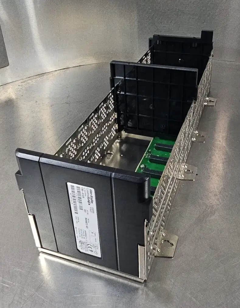 USED Allen-Bradley Chassis