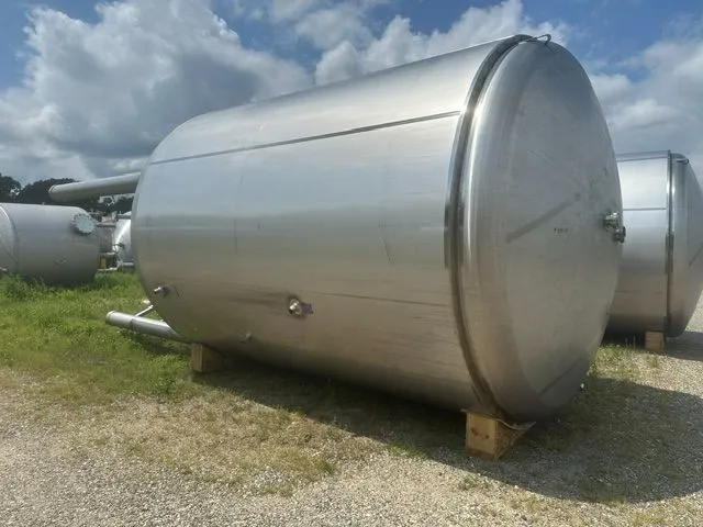 Used 2010 MUELLER 8,300 GALLON Stainless Steel Tanks New Jersey US | Perry Equipment #871224