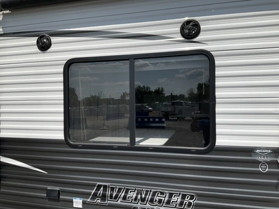 Used 2020 AVENGER FOREST RIVER Campers, Caravans, Motorhomes Michigan US | Miedema Asset Management Group #1337428