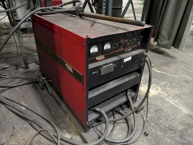 Used LINCOLN _UNKNOWN_ Mig Welders Ohio US | Yoder Brothers machinery #1354734