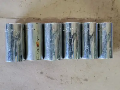 3/8" - 1-1/4" Assorted Deep Socket Set (16 pcs)