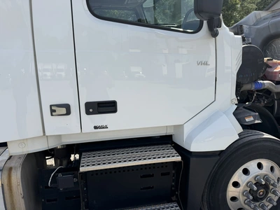Used 2020 VOLVO VNL Conventional trucks Indiana US | Miedema Asset Management Group #1414641