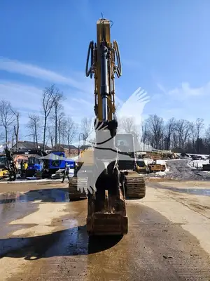 USED 2023 XCMG XE300U
