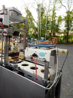 USED AKRAPAK CUP FILLER SS
