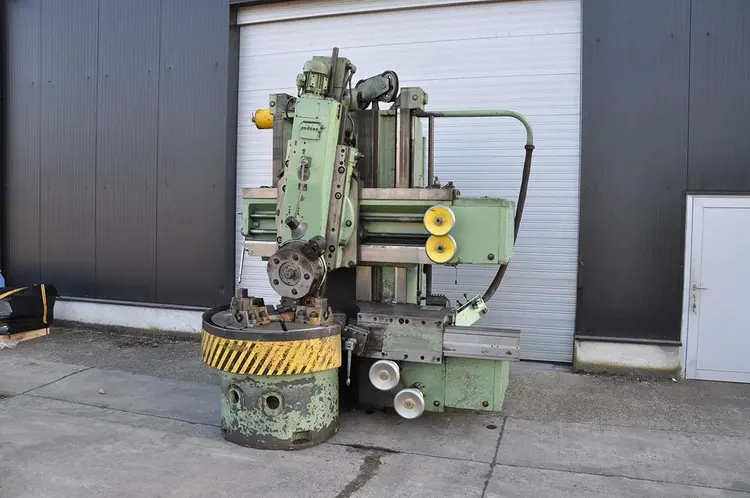 Used STANKO Ø 1250 MM Vertical Boring Mills (incld VTL) BE | Apt International N.V #361775