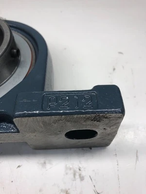 NEW FYH P212 UC212-38 PILLOW BLOCK BEARING *FAST SHIPPING*