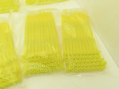 Uline S-13677Y Truck Safety Seals 8" Yellow Plastic Security Numbers Lot of 500