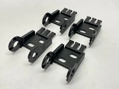1025-1PZ | Igus  Locking Mounting Bracket LOT OF 4 - New Other