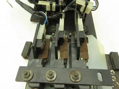 Husco Yale Hydraulic 3-Spool Forklift Mast Control Valve From ERC060GHN36TE084