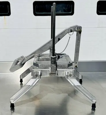 USED NEMCO FOOD EQUIPMENT 55650 EASY LETTUCEKUTTER