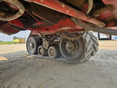 USED 2014 VERSATILE 450DT
