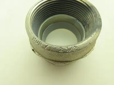 Crouse-Hinds HTZ7 Conduit Hub Sru-Tite Zinc Raintight Insulated Throat 2-1/2"