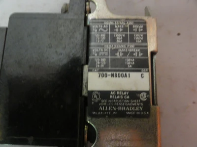 USED ALLEN BRADLEY 700-N800A1