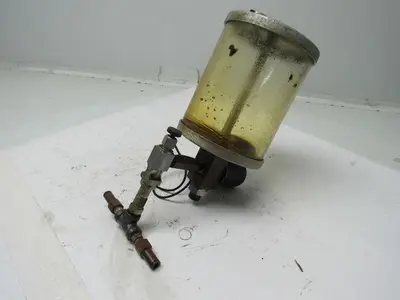 Lube Devices Inc. REF154-26 Gravity Flow Lubricator Reservoir W/120V Solenoid