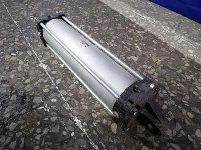 USED SMC CDBA1CN100350RLJ59W