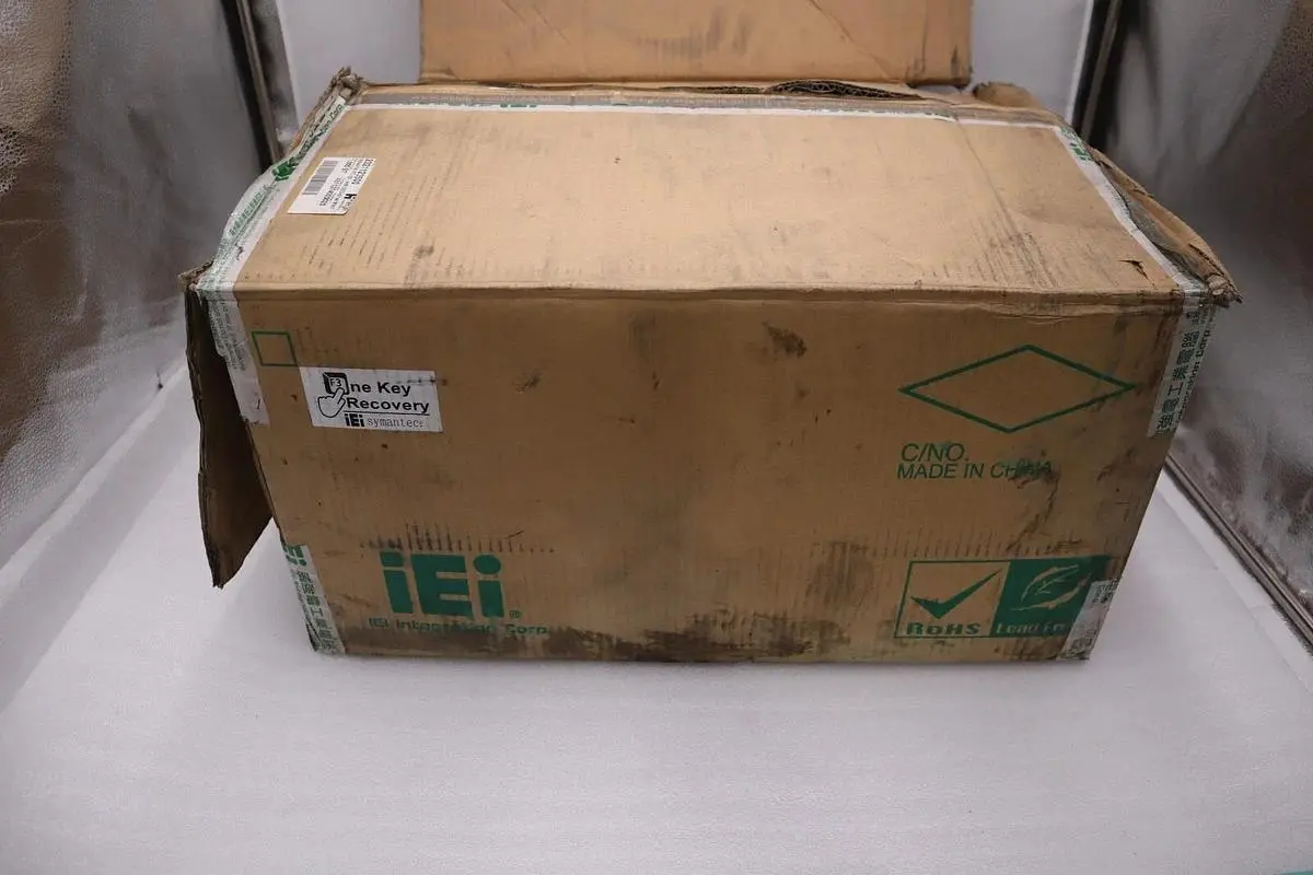IEI INTEGRATION CORP PPC-5150A / PPC-5150A-H61-I5/R-R20 NEW WITH BOX STOCK H74