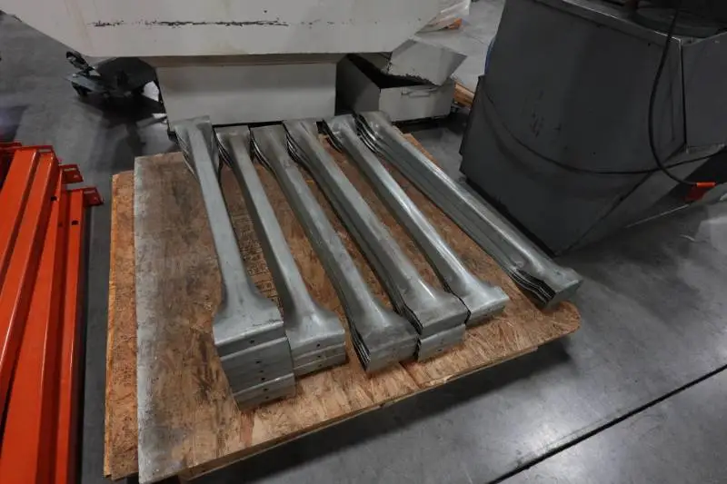 *26* Cross Supports for Pallet Racking - 42" wide.