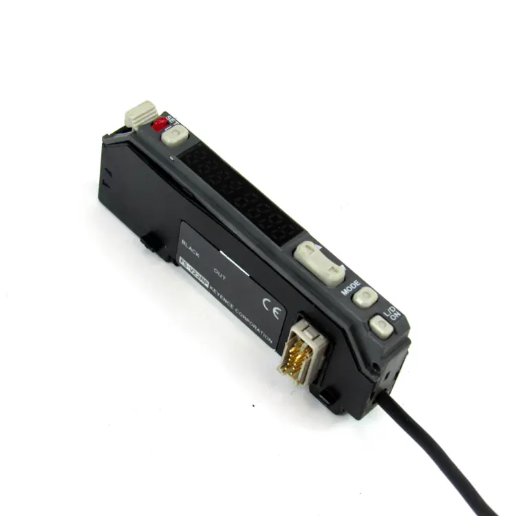 Used KEYENCE FS-V22RP Photoelectric Sensors Kentucky US | Industrial Parts R Us Inc. #357068