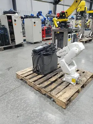 USED 2008 FANUC LR MATE 200IC/5F