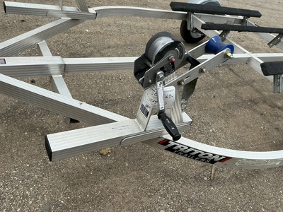 USED 2020 TRITON WAVE 2
