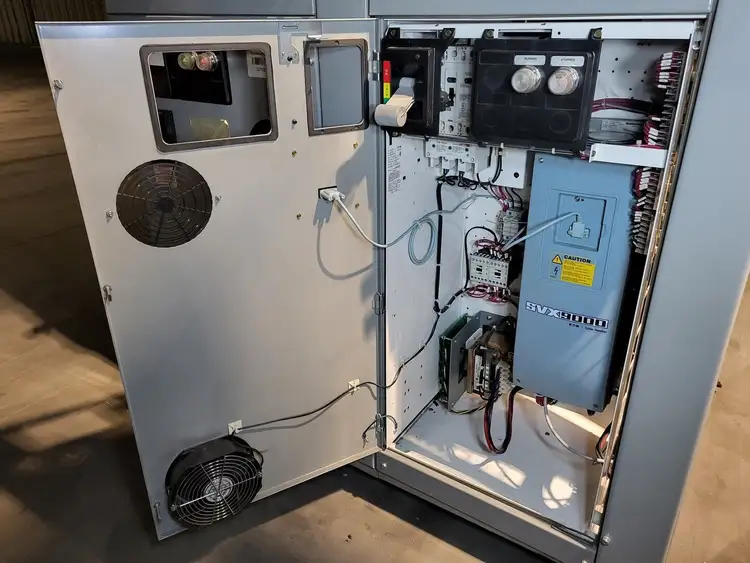 Used EATON SVX010A1-5A4N1 Switchgears British Columbia CA | Lenmark #240181